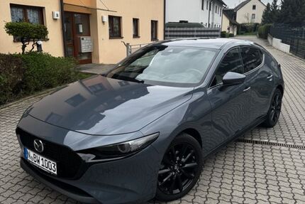 Mazda 3 54.000 km 17.999 &euro; Oberasbach 90522