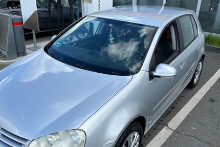 VW Golf 185.000 km 2.190 &euro; Nürnberg 90411