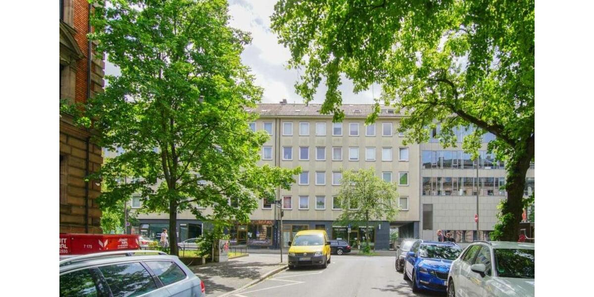 Direkt am Plärrer, Helle 1 Zi. Wohnung 30 m² mit Aufzug 1 zimmer