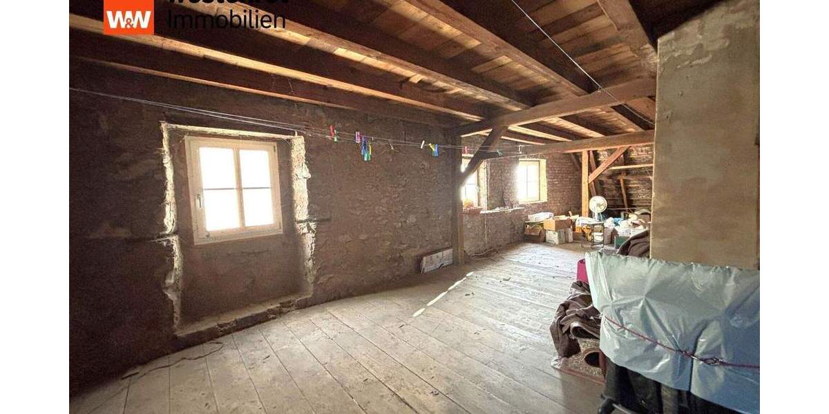 Mehrfamilienhaus, Wohnhaus Hersbruck - 7 Zimmer, 182 m&sup2;, 899.000&euro; | Angebot:25663531