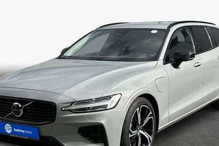 Volvo V60 17.957 km 40.980 &euro; Nürnberg 90471