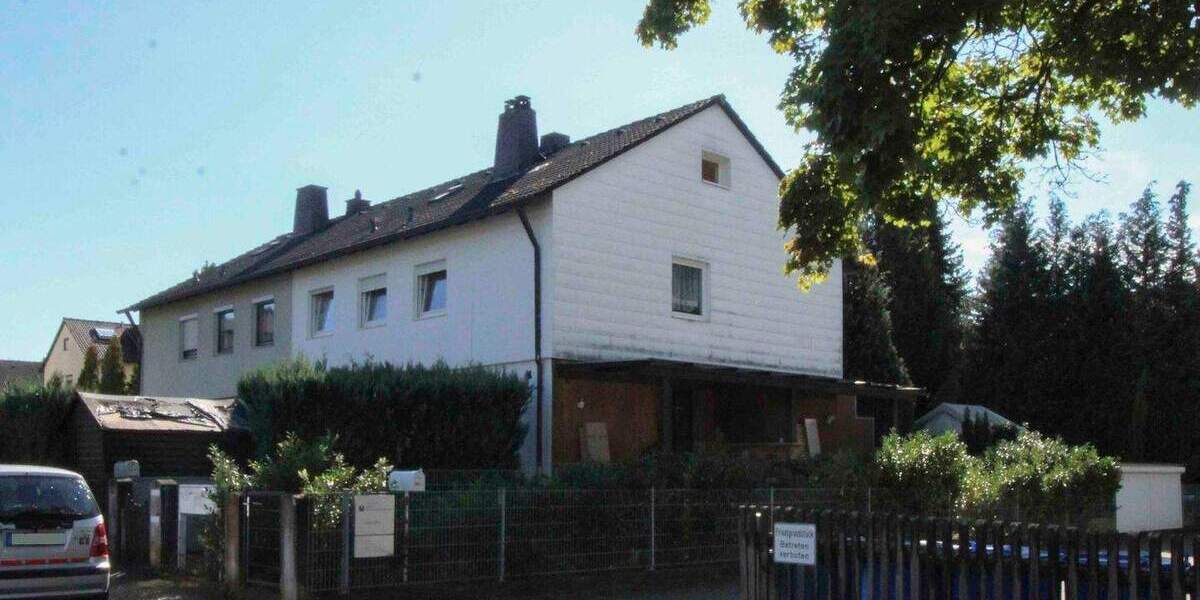 Flexibles Wohnen: Doppelhaushälfte mit zwei separaten Wohnungen, Terrasse und Garten 6 zimmer