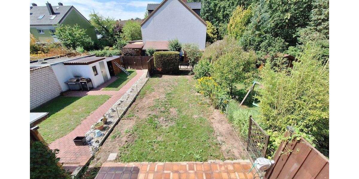 Perfekt für die Familie: Reihenmittelhaus in guter und ruhiger Lage mit Garten und Garage 3 zimmer