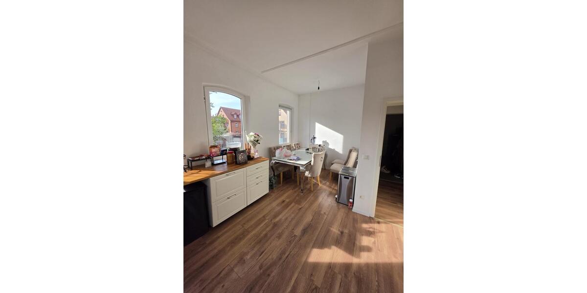 Etagenwohnung Wendelstein - 3 Zimmer, 100 m&sup2;, 1.270&euro; | Angebot:26664508