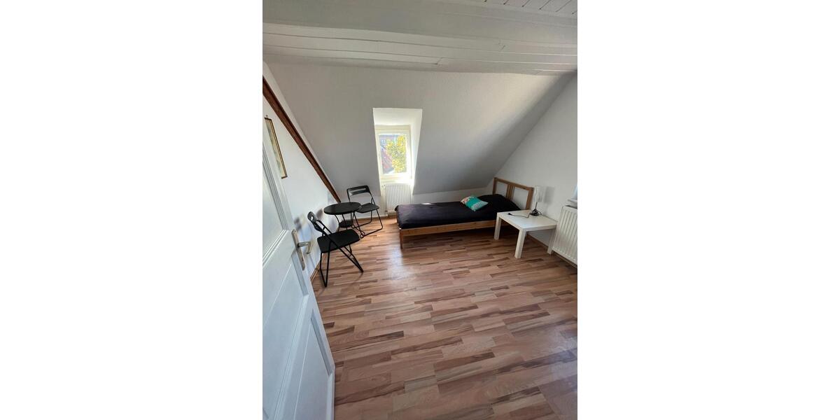 Etagenwohnung Fürth Altstadt - 5 Zimmer, 125 m&sup2;, 1.350&euro; | Angebot:26281604