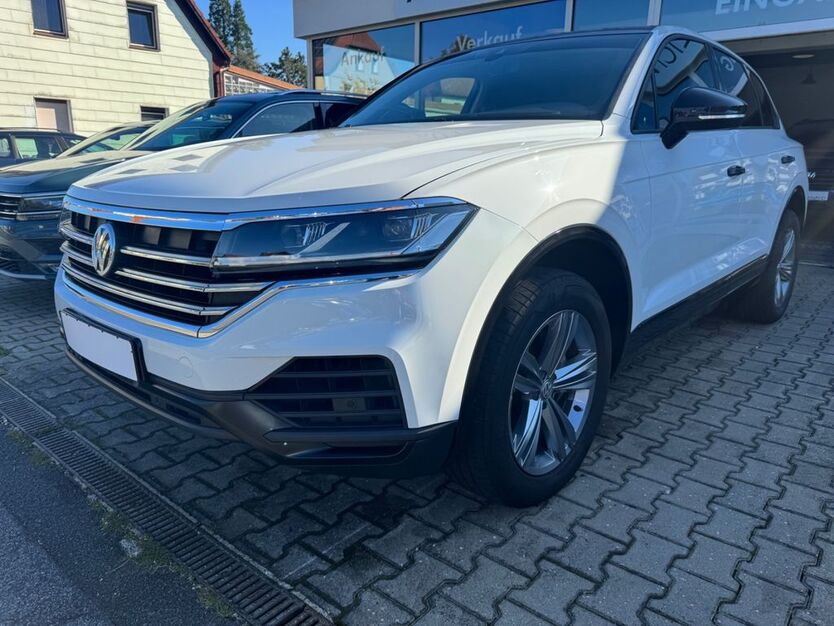 VW Touareg 68.496 km 37.990 € Nürnberg 90431