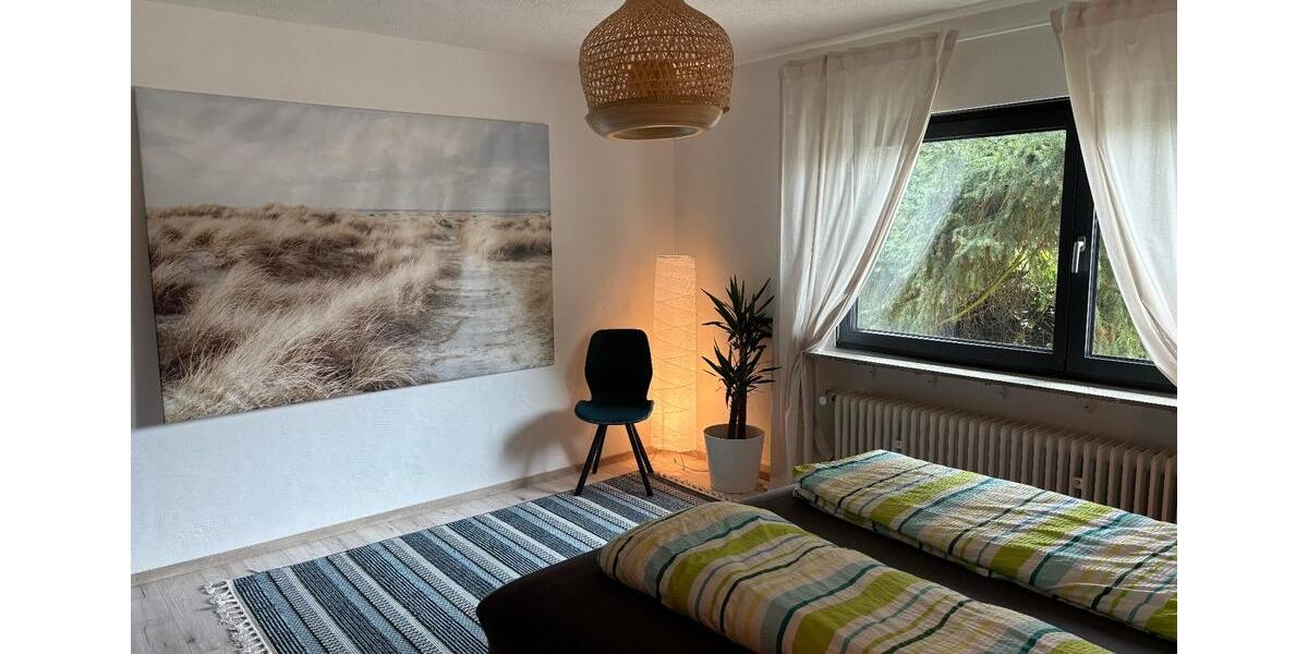 Bungalow Hersbruck - 3 Zimmer, 200 m&sup2;, 2.100&euro; | Angebot:25046991