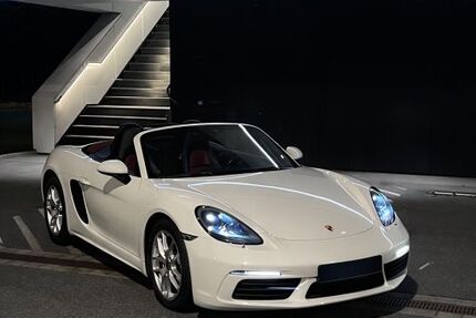 Porsche Boxster 91.000 km 43.999 &euro; Nürnberg 90403