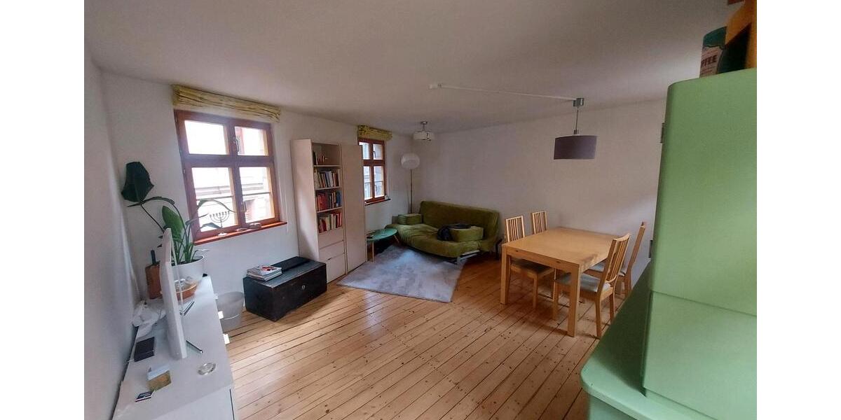 Etagenwohnung Fürth Altstadt - 3 Zimmer, 65 m&sup2;, 700&euro; | Angebot:25050025