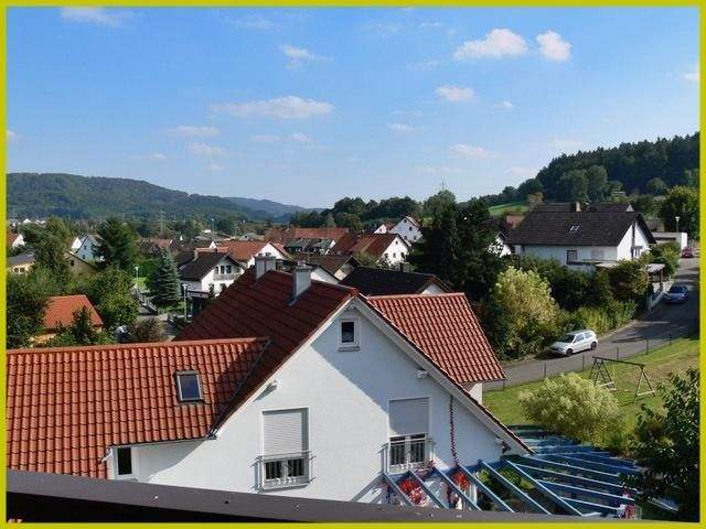 Gepflegtes & sonniges Haus mit viel Platz und schöner Aussicht! 4 zimmer