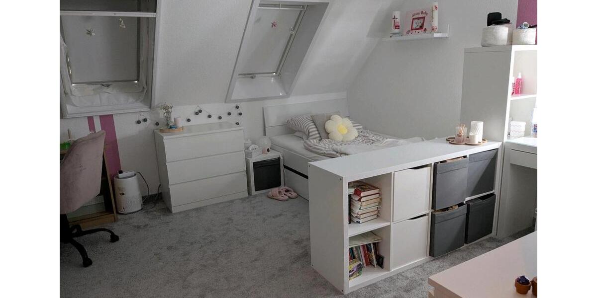 Dachgeschoßwohnung Herzogenaurach - 2.5 Zimmer, 64 m&sup2;, 295.000&euro; | Angebot:26704722