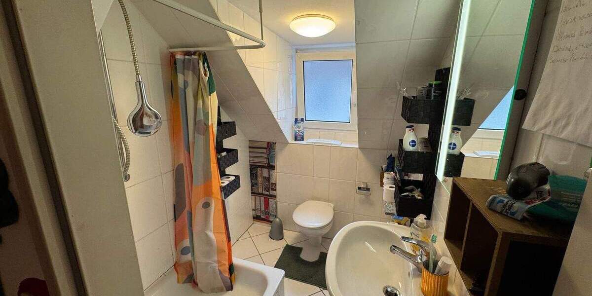 ***kl. gemütliche 2-Zimmer DG- Wohnung in der Altstadt von Nürnberg 2 zimmer