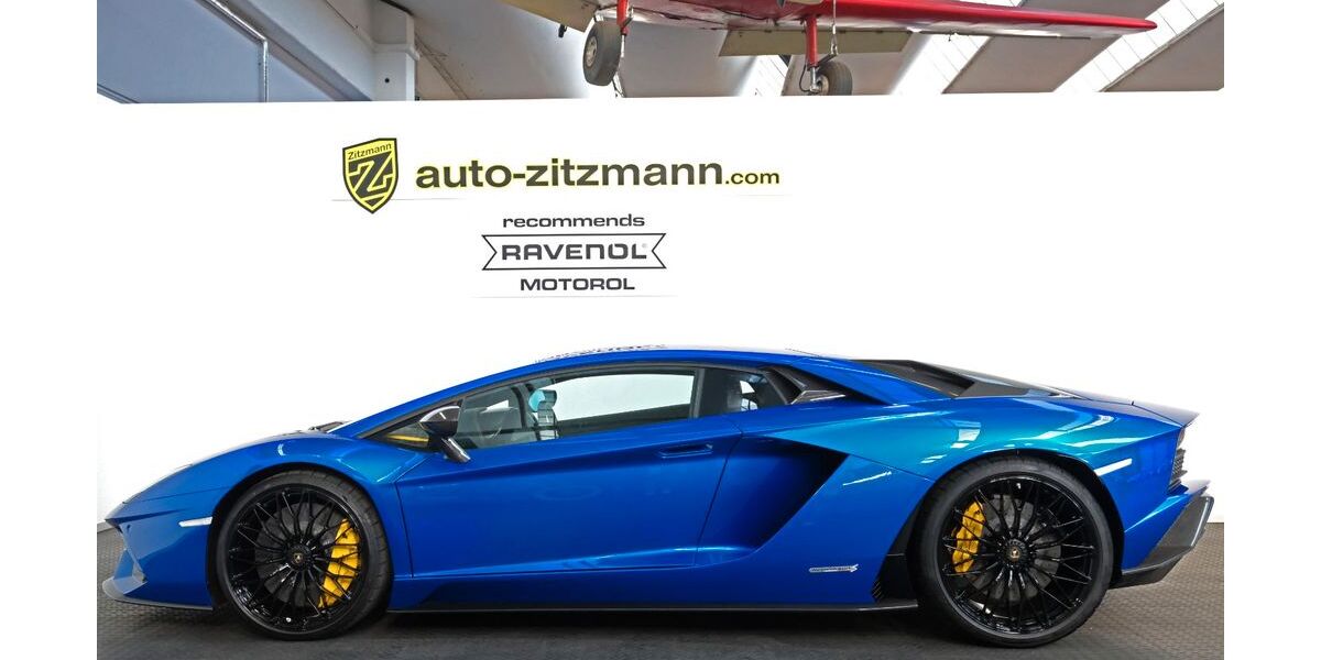 Lamborghini Aventador 4.886 km 467.770 &euro; Nürnberg 90439