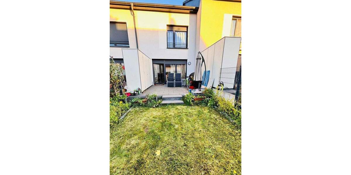 Reihenmittelhaus Erlangen Eltersdorf - 5 Zimmer, 145 m&sup2;, 729.000&euro; | Angebot:25865533