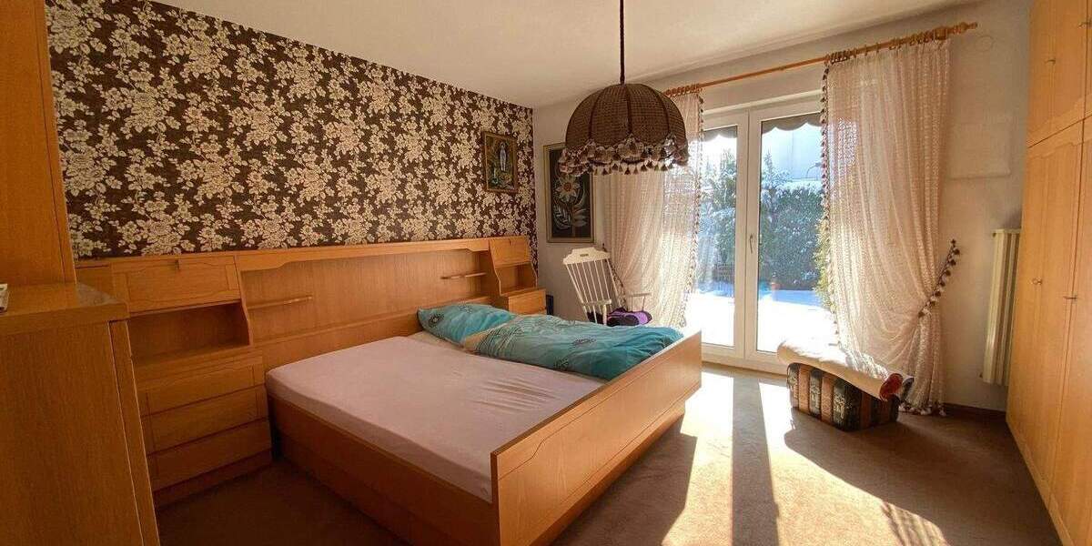 Mehrfamilienhaus, Wohnhaus Langenzenn - 8 Zimmer, 194 m&sup2;, 679.000&euro; | Angebot:25797925