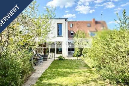 Haus zum Kaufen in Nürnberg 599.000 € 185 m² 8 zimmer