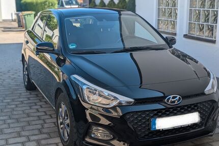 Hyundai i20 96.800 km 7.900 &euro; Burgthann 90559