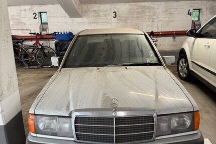 Mercedes 190