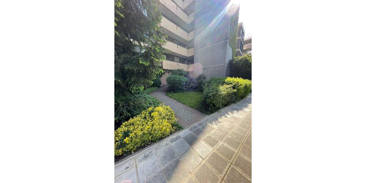 Etagenwohnung Nürnberg Langwasser - 3 Zimmer, 95 m&sup2;, 1.080&euro; | Angebot:25668717