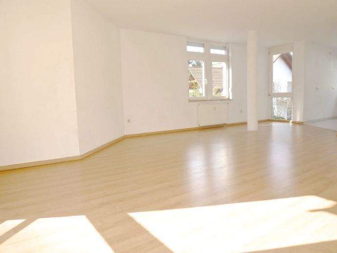Etagenwohnung Nürnberg Eibach - 3 Zimmer, 98 m&sup2;, 1.300&euro; | Angebot:25567109