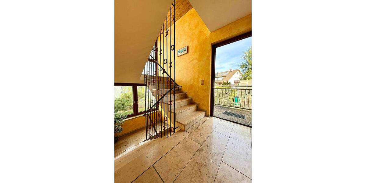 Einfamilienhaus Altdorf bei Nürnberg Röthenbach - 8 Zimmer, 232 m&sup2;, 595.900&euro; | Angebot:26141256