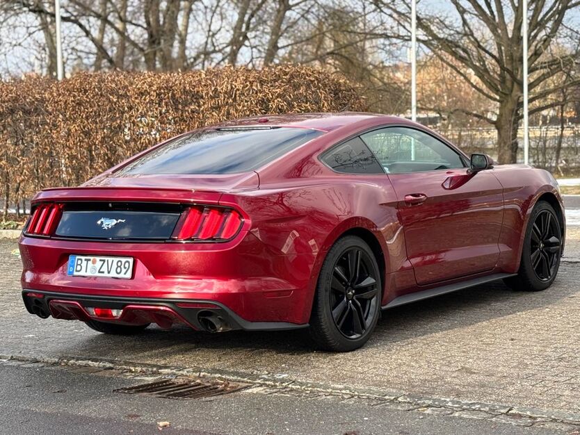 Ford Mustang 120.058 km 20.000 € Nürnberg 90461