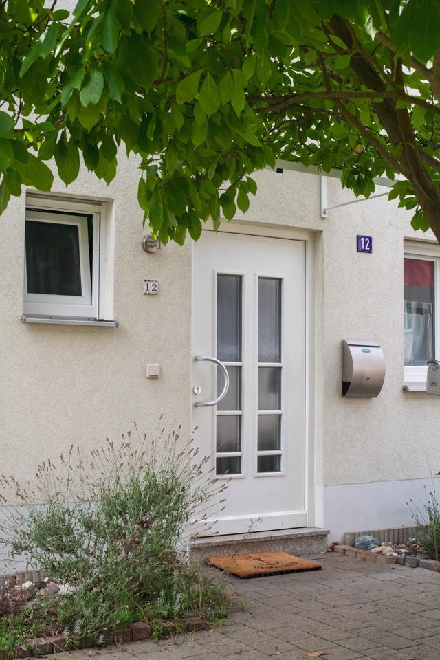 Reihenmittelhaus in Bestlage zimmer