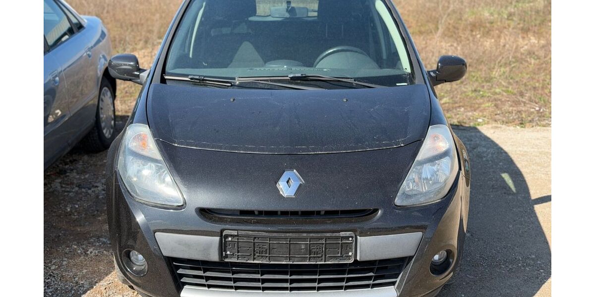 Renault Clio 130.000 km 2.650 &euro; Grosshabersdorf 90613
