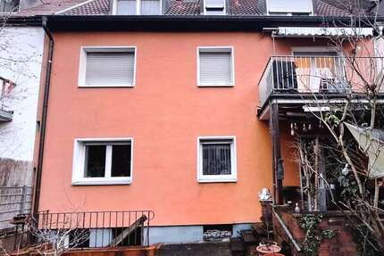 Haus zum Kaufen in Nürnberg 649.000 € 210 m² 9 zimmer