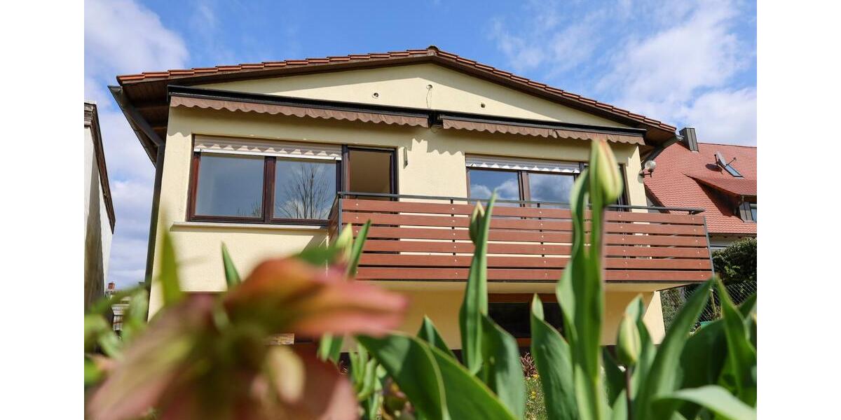 Vermiete: Haus mit Garten, Keller opt. Garage in Altensittenbach 2 zimmer