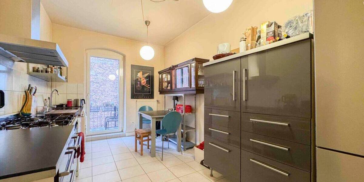 Etagenwohnung Nürnberg Gostenhof - 4 Zimmer, 111 m&sup2;, 395.000&euro; | Angebot:26359406