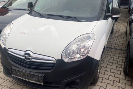 Opel Combo 215.000 km 4.900 € Fürth 90763