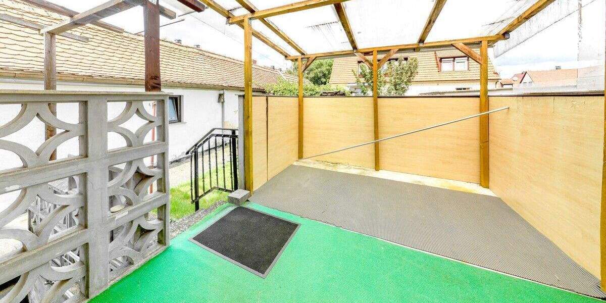 Mehrfamilienhaus, Wohnhaus Erlangen / Frauenaurach Frauenaurach - 7 Zimmer, 179 m&sup2;, 549.000&euro; | Angebot:25732868