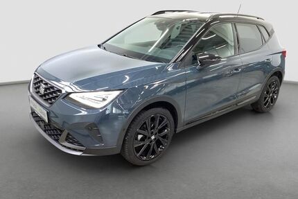 Seat Arona 12.487 km 22.950 &euro; Fürth 90763