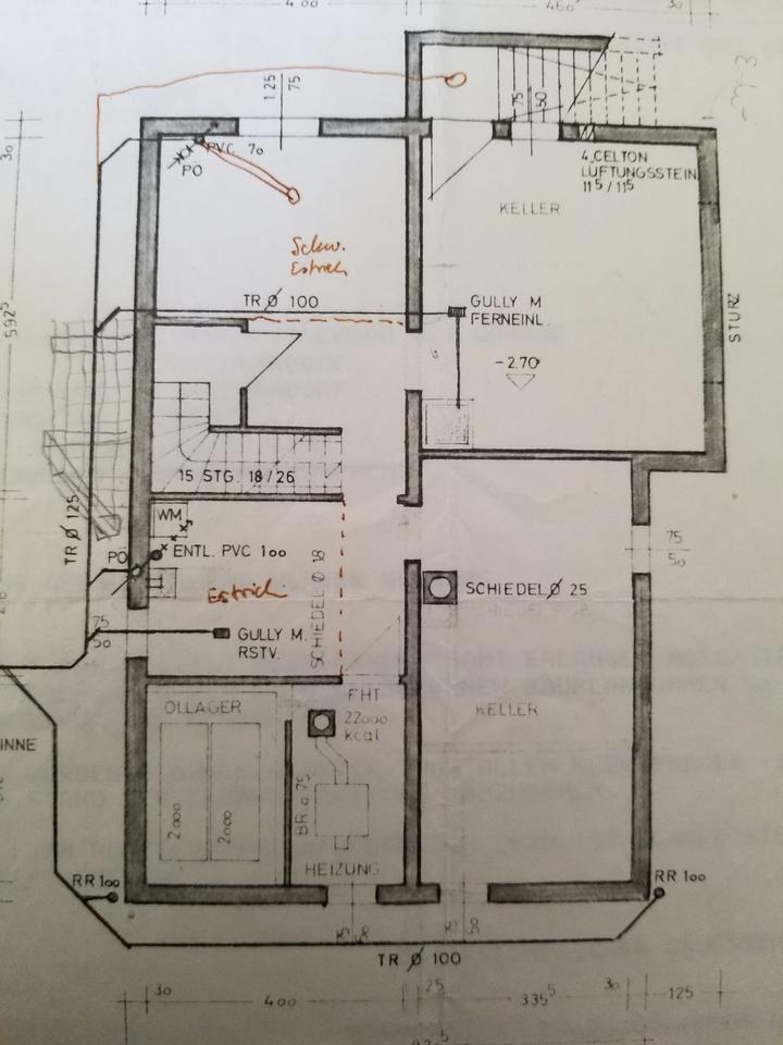 Seltene Gelegenheit - Haus mit Talblick, Doppelgarage und Garten