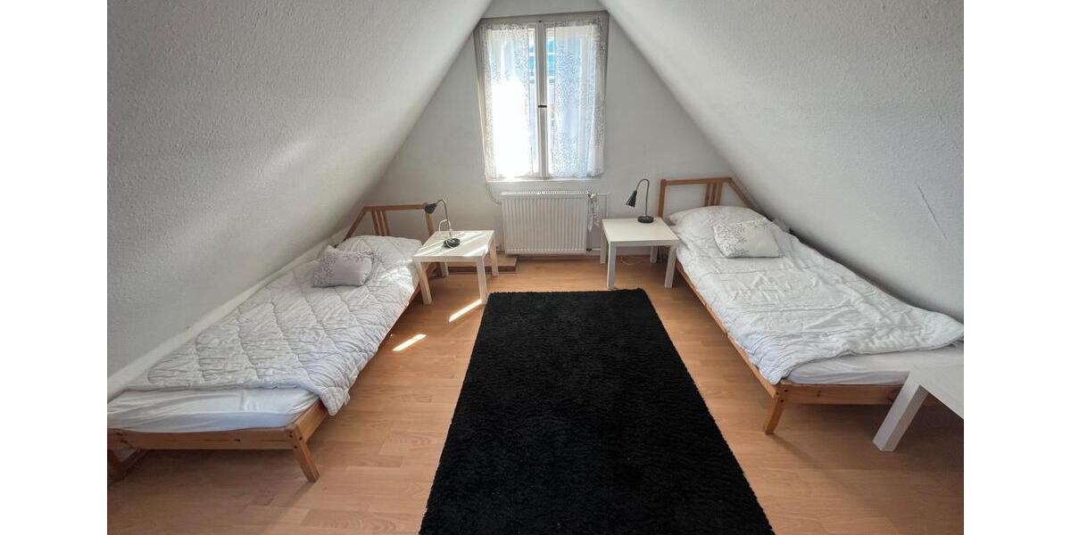 Etagenwohnung Fürth Altstadt - 5 Zimmer, 125 m&sup2;, 1.350&euro; | Angebot:26281604
