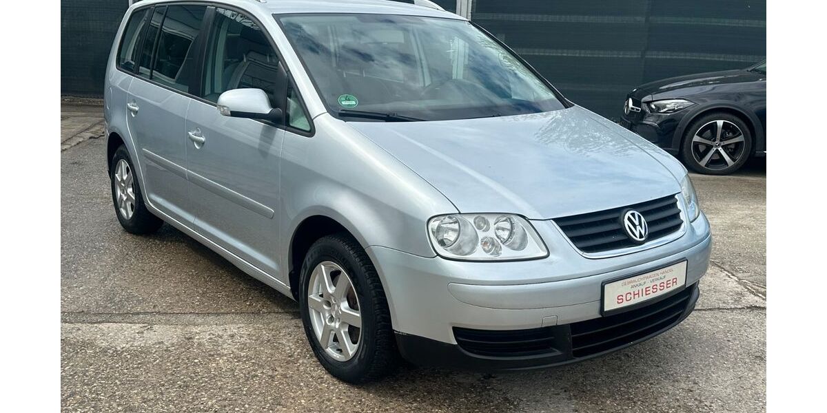 VW Touran 312.000 km 2.300 &euro; Nürnberg 90408
