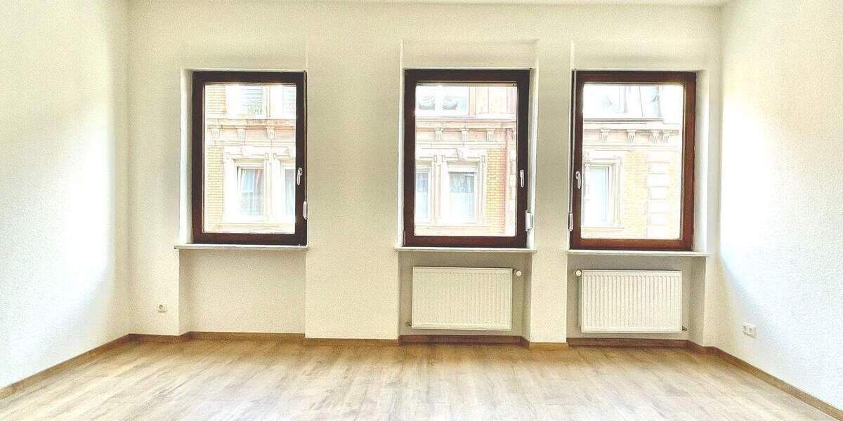 Etagenwohnung Nürnberg Glockenhof - 3 Zimmer, 80 m&sup2;, 995&euro; | Angebot:26616679