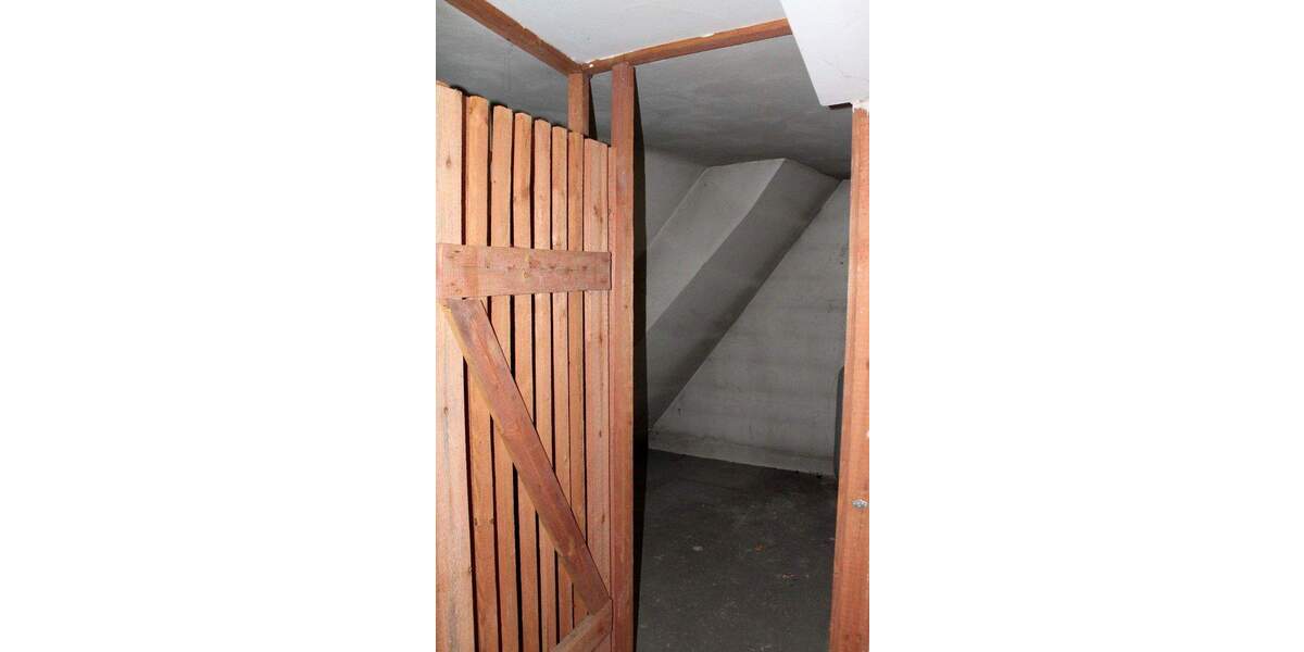 Etagenwohnung Erlangen Innenstadt - 3 Zimmer, 87 m&sup2;, 392.000&euro; | Angebot:25819677