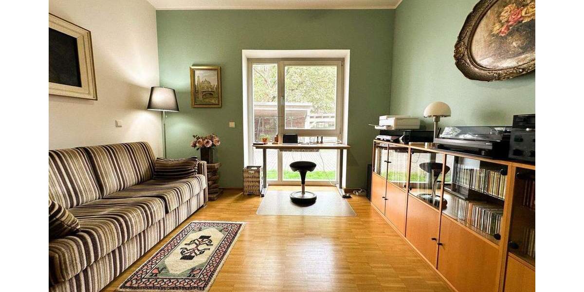 Exklusive EG-Wohnung mit Hauscharakter: 46 m² überdachte Terrasse, Garten, A+ Energie, 2 Carports 4 zimmer