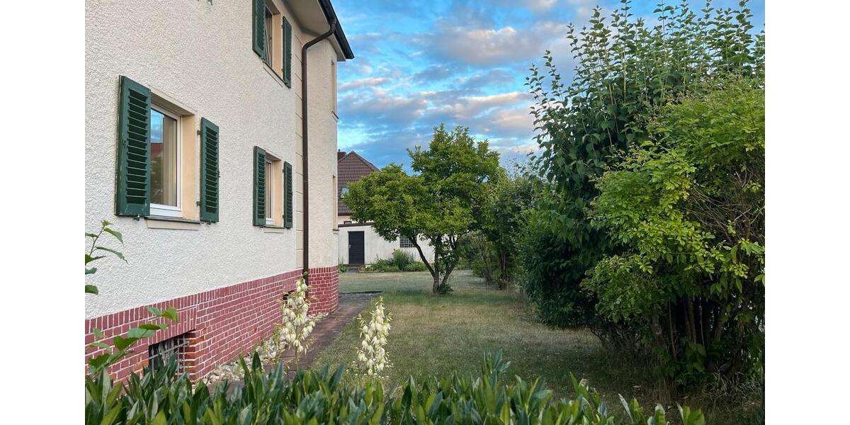 Villa Nürnberg Eibach - 7 Zimmer, 180 m&sup2;, 2.800&euro; | Angebot:26373030