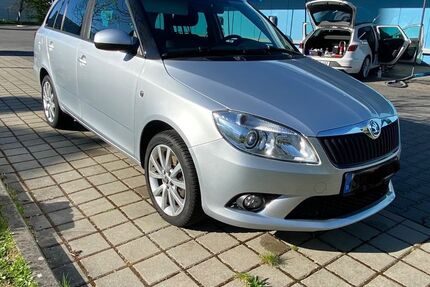 Skoda Fabia 116.500 km 9.877 &euro; Schwabach 91126