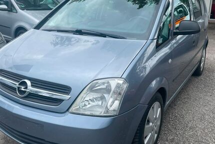 Opel Meriva 140.000 km 2.299 &euro; Nürnberg 90431