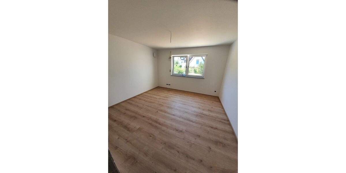 Etagenwohnung Burgthann Ezelsdorf - 7 Zimmer, 210 m&sup2;, 649.000&euro; | Angebot:25721079