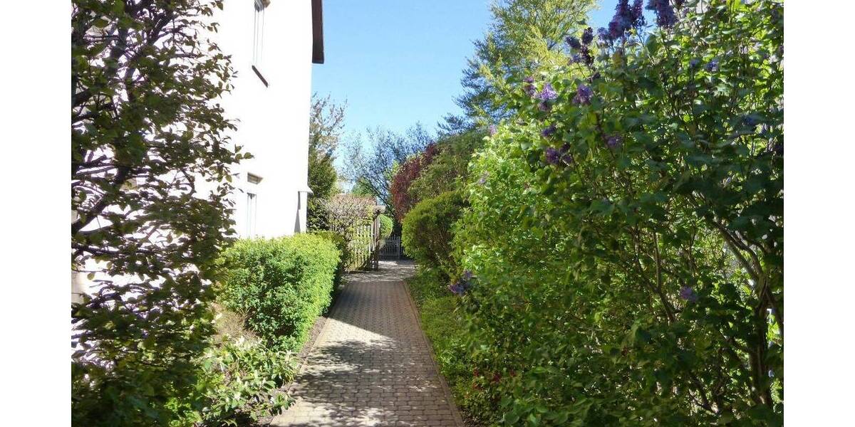 Etagenwohnung Nürnberg Zerzabelshof - 3 Zimmer, 87 m&sup2;, 995&euro; | Angebot:26436752