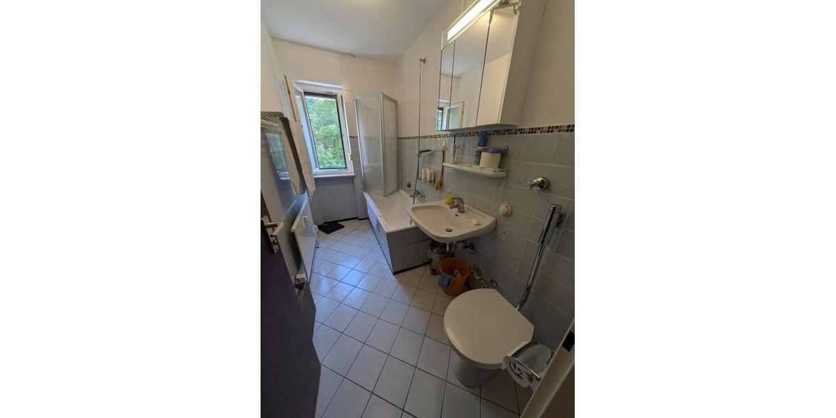 Hochparterre Nürnberg Altenfurt - 3 Zimmer, 62 m&sup2;, 595&euro; | Angebot:27569153