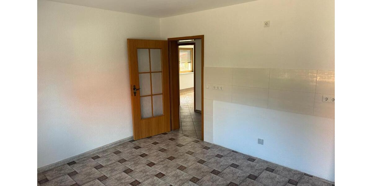 Erdgeschoßwohnung Heilsbronn - 4.5 Zimmer, 115 m&sup2;, 850&euro; | Angebot:26407113