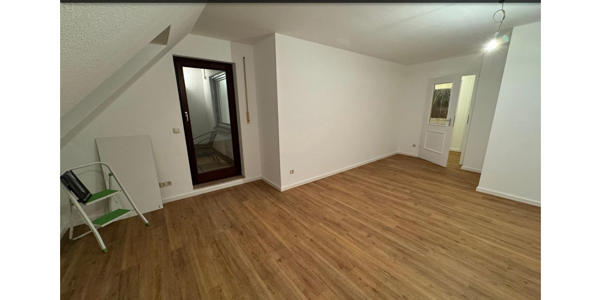 Etagenwohnung Erlangen Am Anger - 1 Zimmer, 25 m&sup2;, 695&euro; | Angebot:25614775