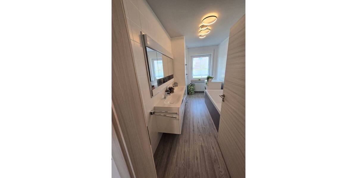 Etagenwohnung Langenzenn - 1.300&euro; | Angebot:25675761