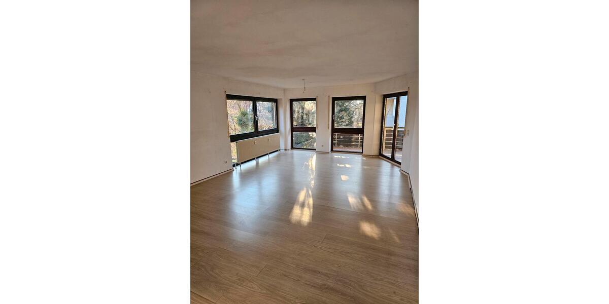 2-Zimmer Wohnung 82qm Fürth-Poppenreuth 2 zimmer